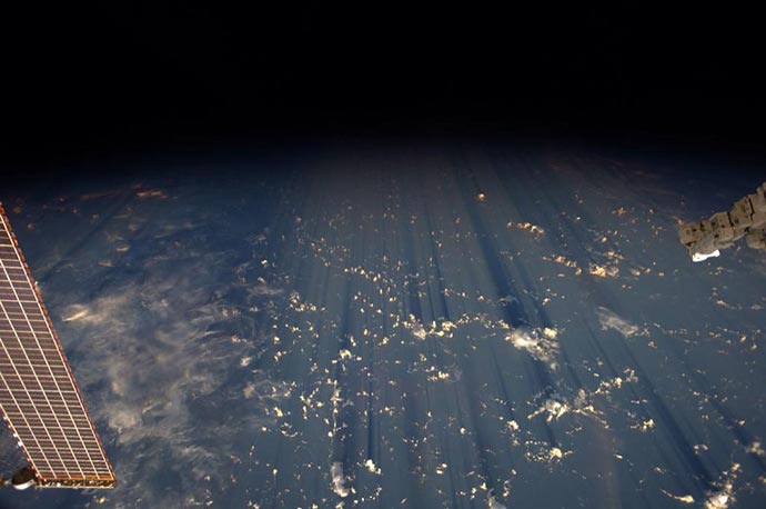 Облака с орбиты - фотографии астронавта Александра Герста