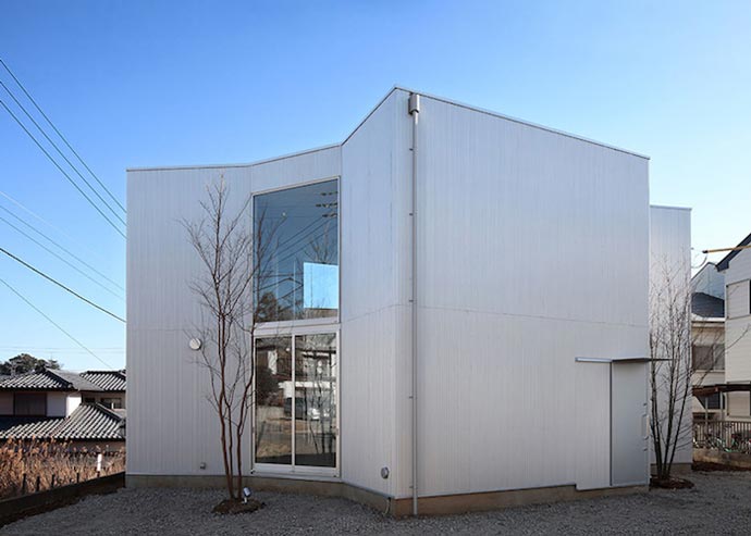 Архитектурный проект Ямазаки Кентаро (Yamazaki Kentaro) «Незаконченный дом» (Unfinished House)