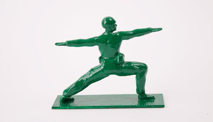«Yoga Joes» - Игрушечные солдаты, практикующие йогу в проекте Dan Abramson