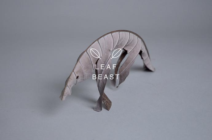 Странные животные из листьев магнолии дизайнера Baku Maeda