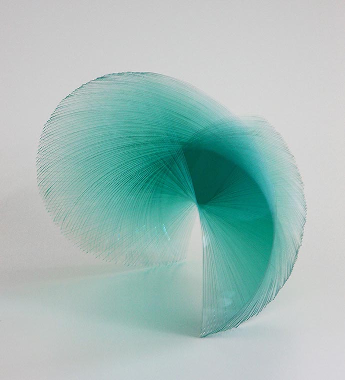 Многослойные стеклянные композиции японской художницы Niyoko Ikuta