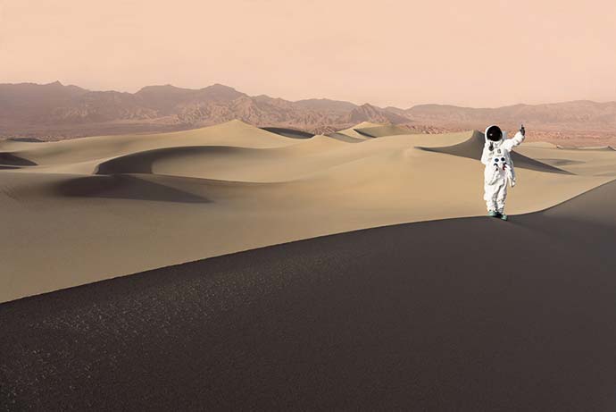 «Greetings From Mars». Привет с Марса фотографа Julien Mauve