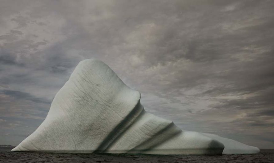 Таяние : Трансформация айсбергов на фотографиях Simon Harsent