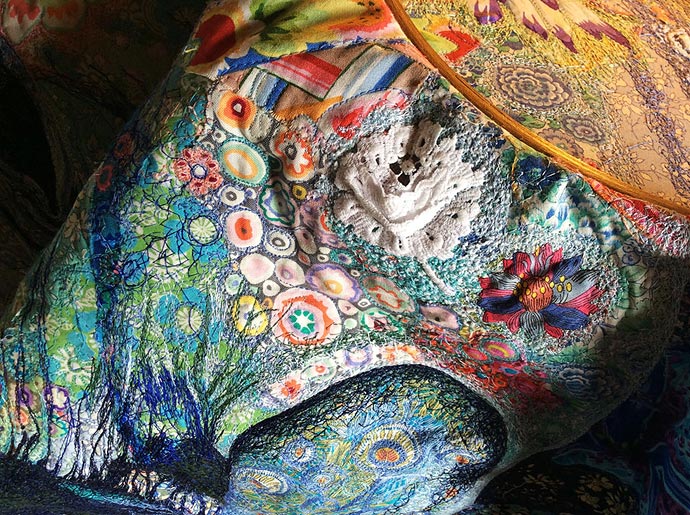 Дикая природа Африки в текстильных коллажах Sophie Standing