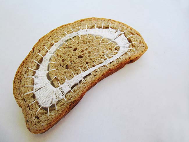 «Everyday Bread»: хлеб на каждый день художницы Terezia Krnacova